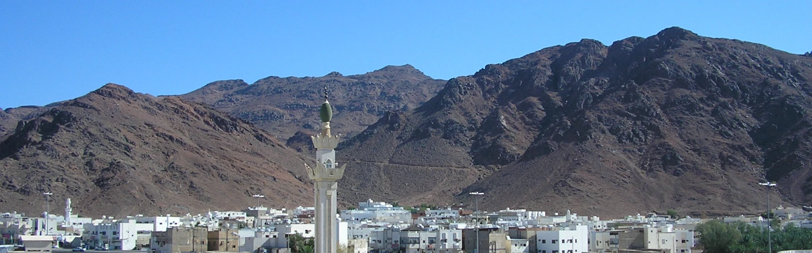 8 Madinah Hotels Close to Mount Uhud