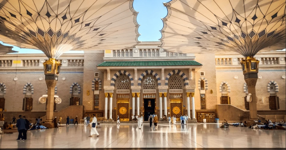 A Comprehensive Medina, Saudi Arabia Travel Guide