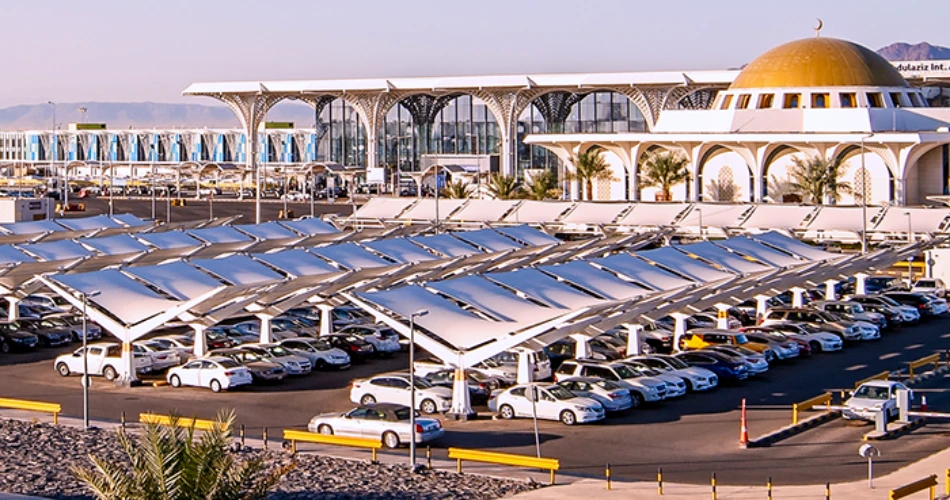 Al Madinah Prince Mohammad Airport Layover