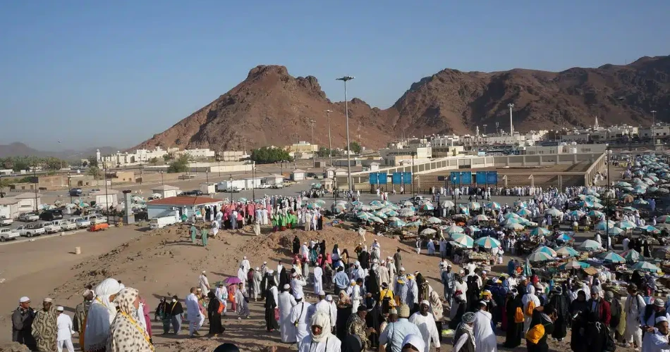 Top Sites to Visit at Mount Uhud: A Pilgrim’s Guide