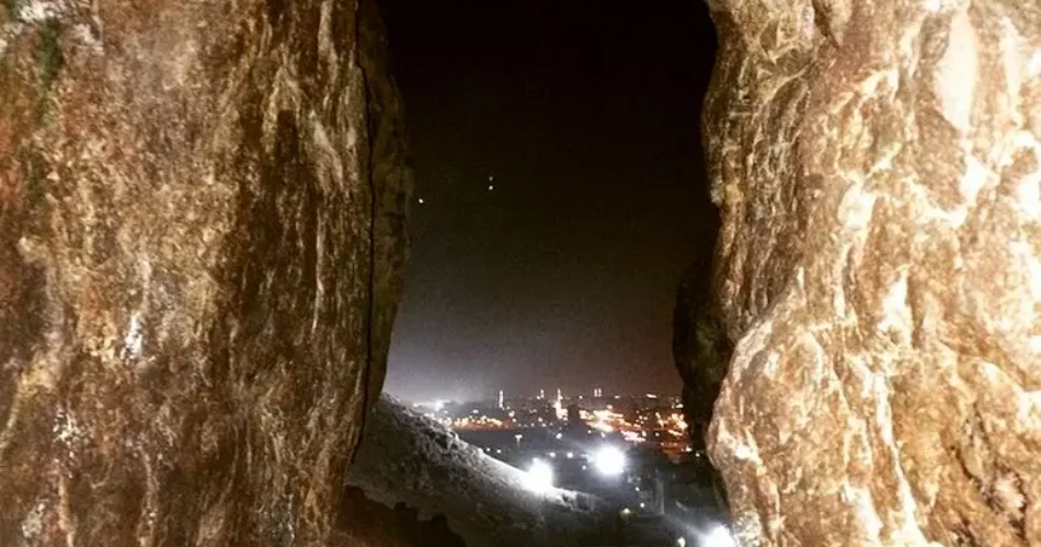 Top Sites to Visit at Mount Uhud: A Pilgrim’s Guide