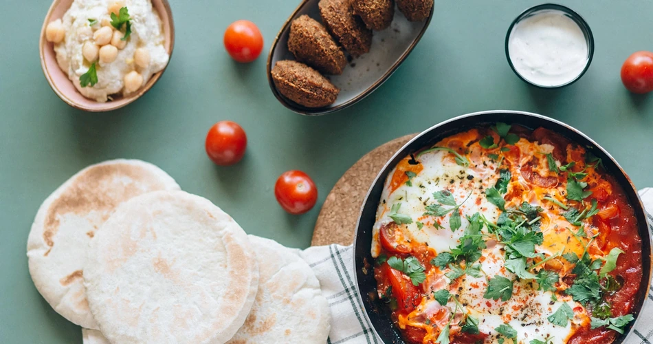 The 11 Best Breakfast and Brunch Spots in Medina