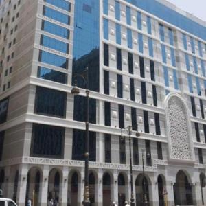 Nozol Royal Inn Hotel 