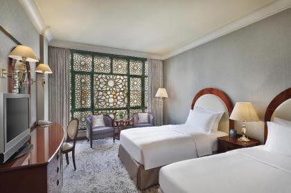 Madinah Hilton Hotel - image 1