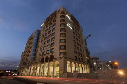 Madinah Marriott Hotel - image 1