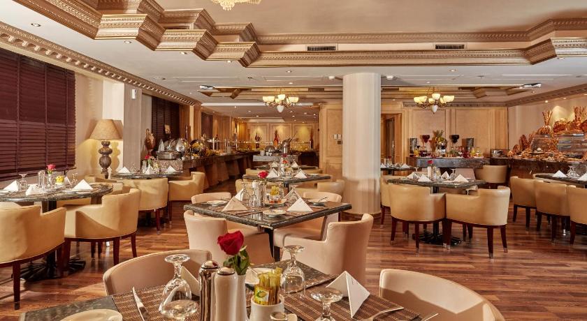 Dallah Taibah Hotel - image 4