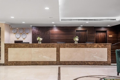 Taiba Front Hotel - image 12