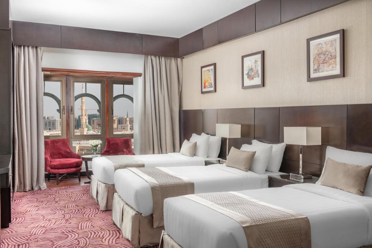 Taiba Front Hotel - image 3