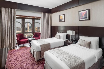 Taiba Front Hotel - image 9