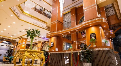 Zowar International Hotel - image 15