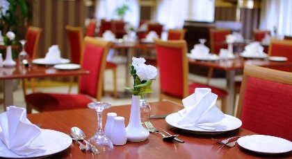 Zowar International Hotel - image 4