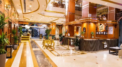 Zowar International Hotel - image 9
