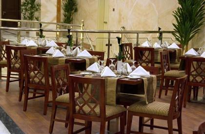 Emaar Royal Hotel - image 10
