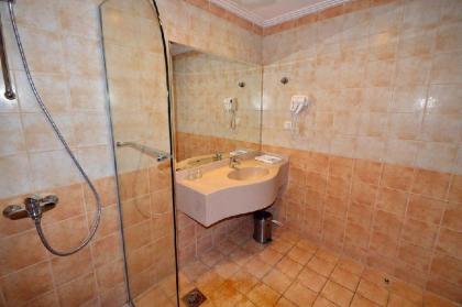 Dar Al Shohadaa Hotel - image 9