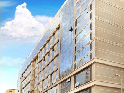 Nozol Royal Inn Hotel - image 1