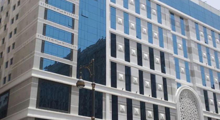 Nozol Royal Inn Hotel - image 2