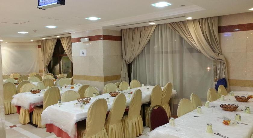 Manazel Alaswaf Hotel - image 3