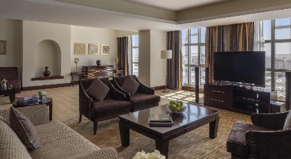 Anwar Al Madinah Movenpick Hotel - image 4