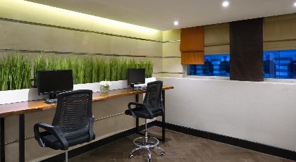 Anwar Al Madinah Movenpick Hotel - image 8