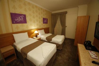 Guest Time Hotel - image 5