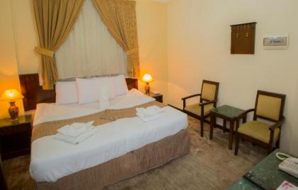 Mohamadia Al Zahra Hotel - image 13