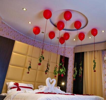 M Platinum Hotel - image 3
