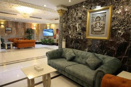 M Platinum Hotel - image 7