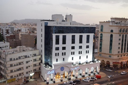 Zaha Al Munawara Hotel - image 3
