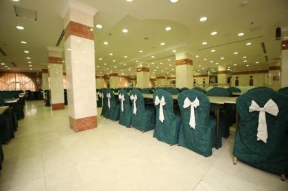Al Zahra Hotel - image 12