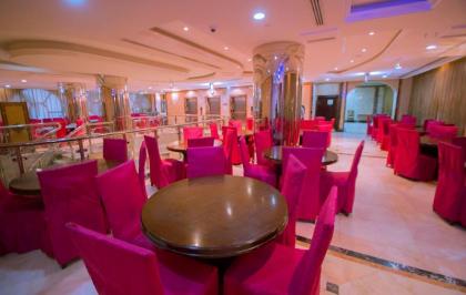 Rawabi Al Zahra Hotel - image 13