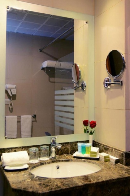 Rawdat Al Safwa Hotel - image 16