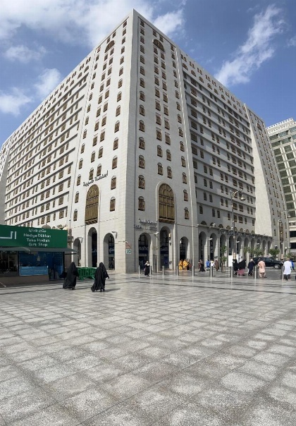 Private almadina Suites - image 3
