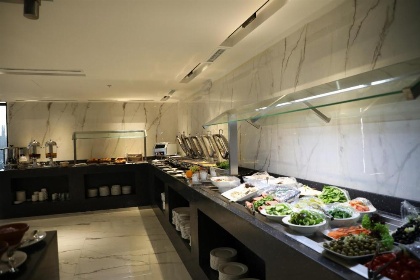 E Hotel - image 18