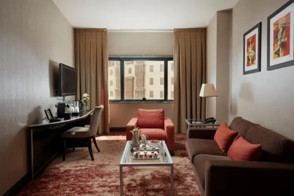 Junior Suite with Twin Bed
