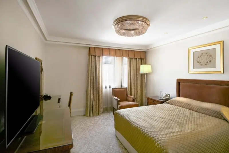 Harem manzaralı Grand Royal Süit görsel 2