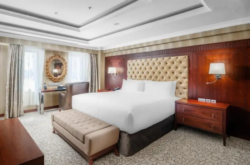 Suite Diraja Dua Bilik Tidur dengan Pemandangan Bandar imej 2