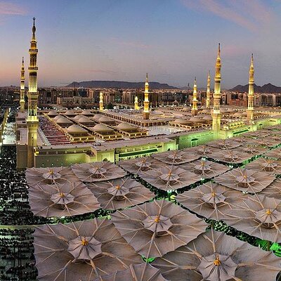 Explore the Holy Sites of Madinah Private Tour