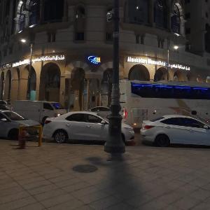 Al Mukhtara Almasi Hotel