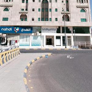 Al Eairy Serviced Apartments Company Almadinah 9