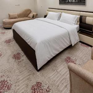 Al Qiblatain Apartment
