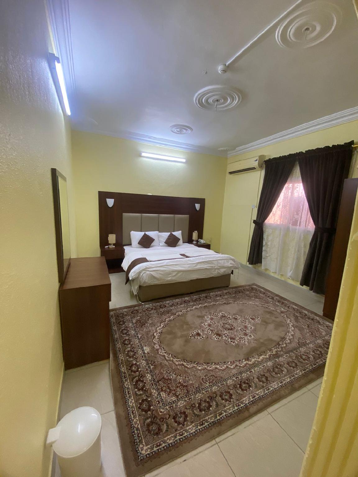 Three-Bedroom Apartment image 4