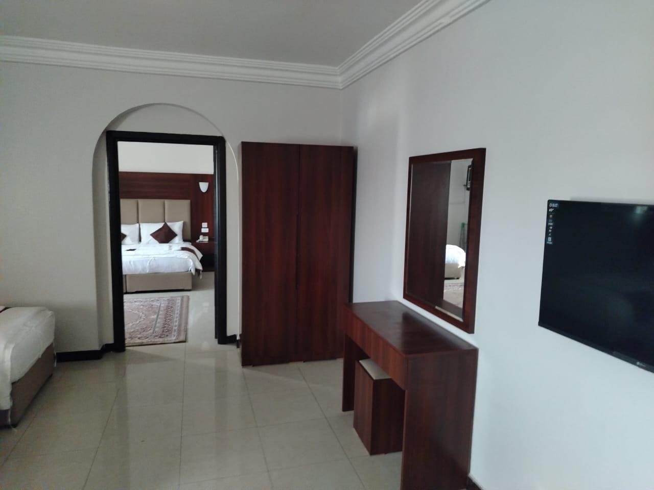 Al Eairy Serviced Apartments Company is a one person company 9 - afbeelding 20