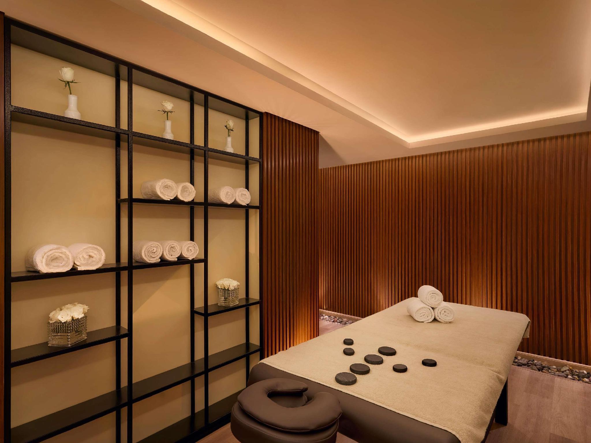 Anwar Al Madinah Movenpick Hotel - imej 28