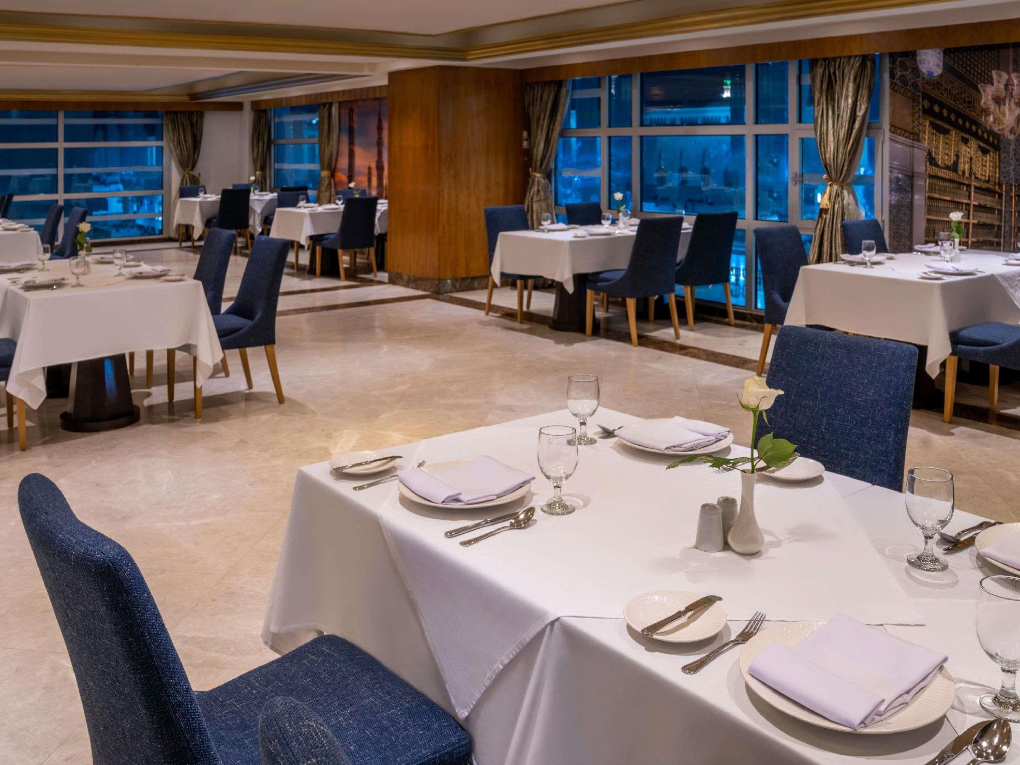 Anwar Al Madinah Movenpick Hotel - imej 20