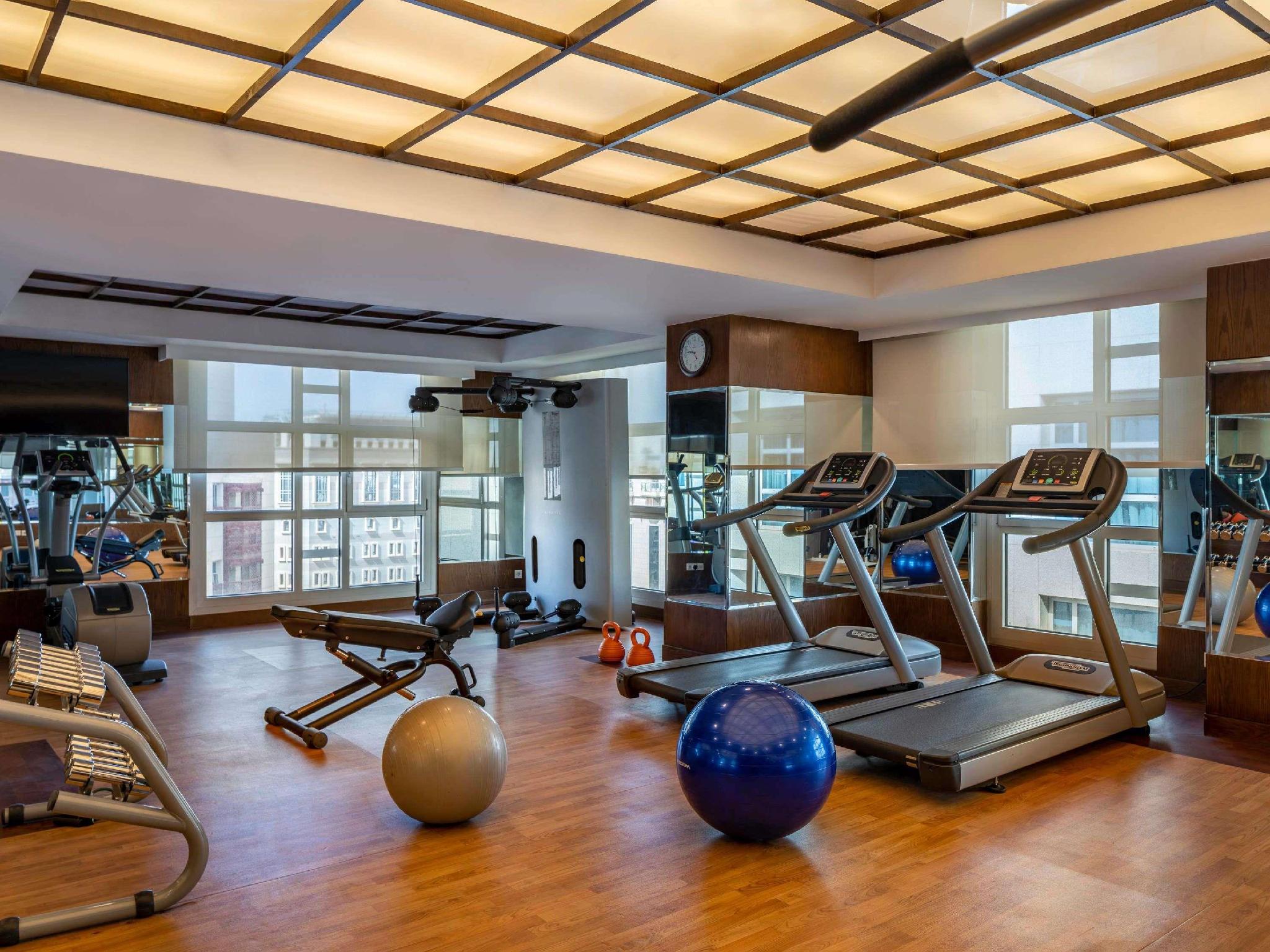 Anwar Al Madinah Movenpick Hotel - imej 18