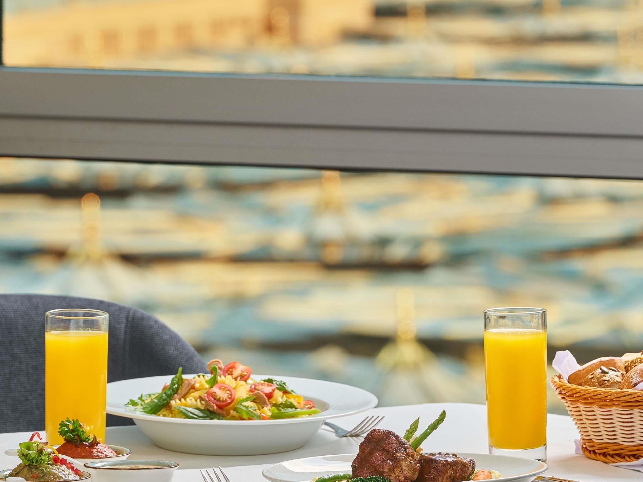Anwar Al Madinah Movenpick Hotel - imej 37