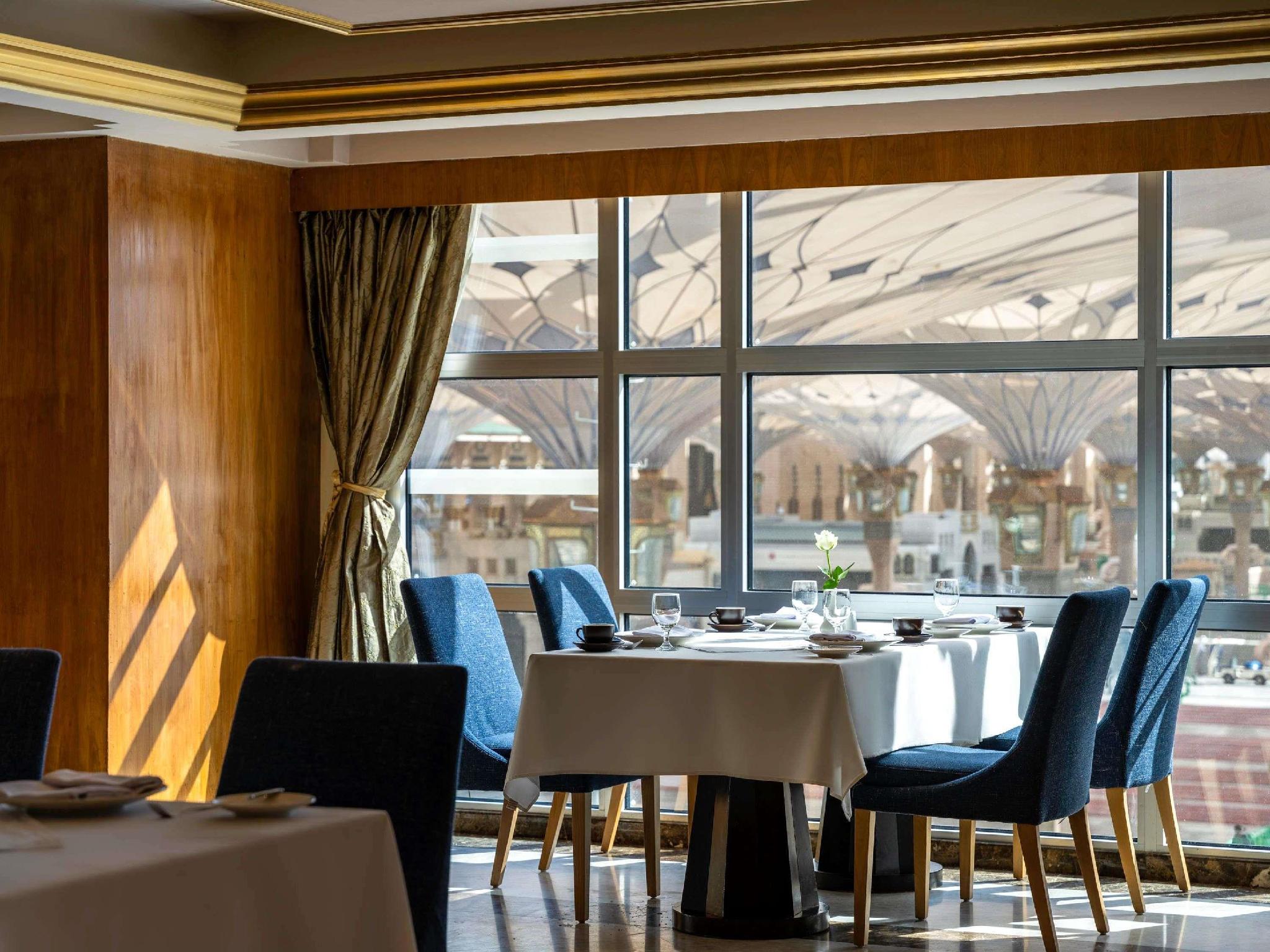 Anwar Al Madinah Movenpick Hotel - imej 14