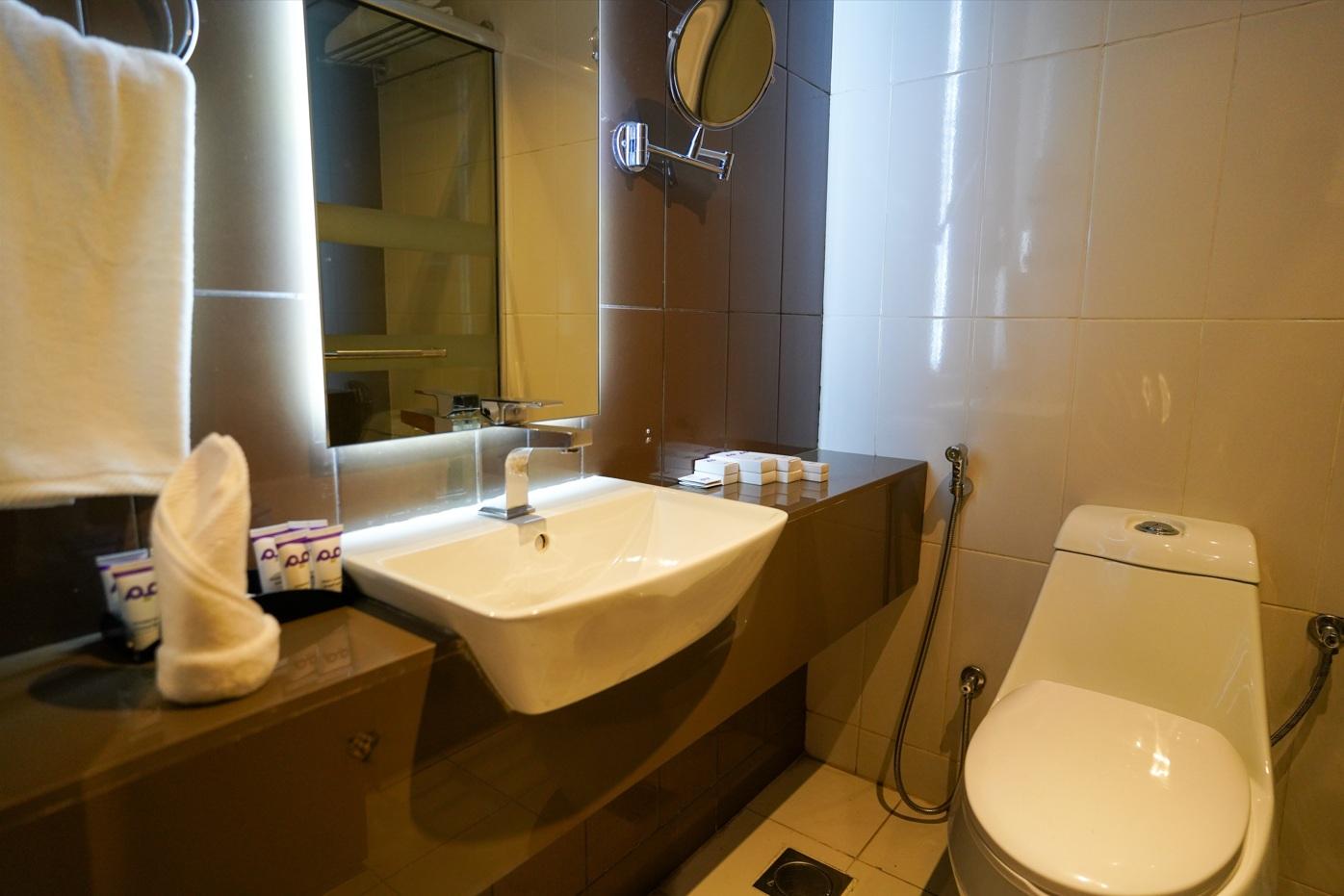 Al Madina Golden Hotel - imej 23