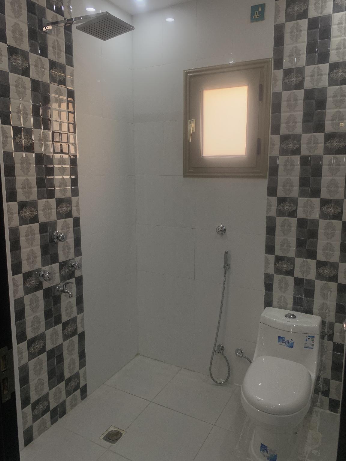 luxury apartment - image 16