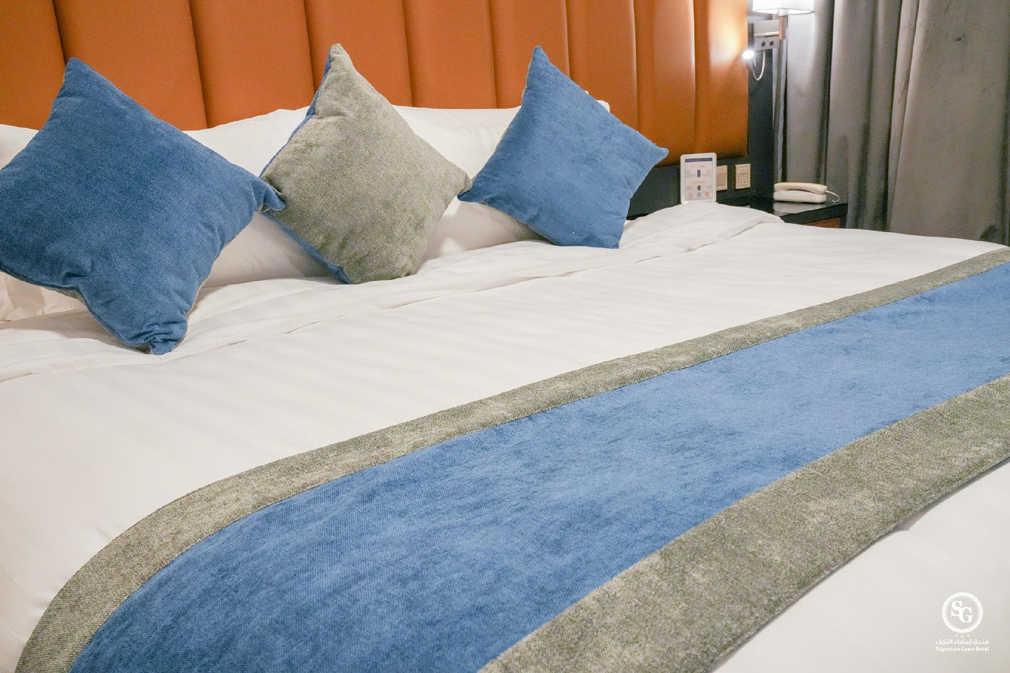 Double Room image 5
